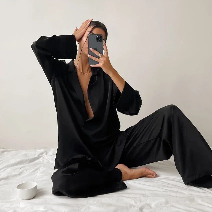 Amélia™| Übergroßes Pyjama-Set aus Seide